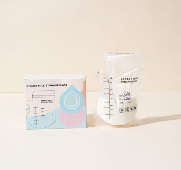 Moedermelk-Koeltas-5 100% BPA-vrije moedermelk bewaarzak van PET en PES met ritssluiting.